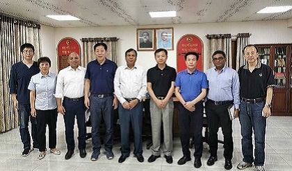 DG of DGHS meets Oryx team